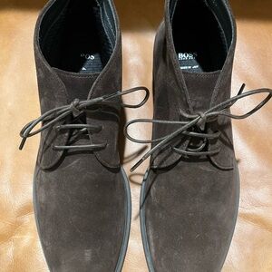 Boss Brown Boots Classic Suede Design